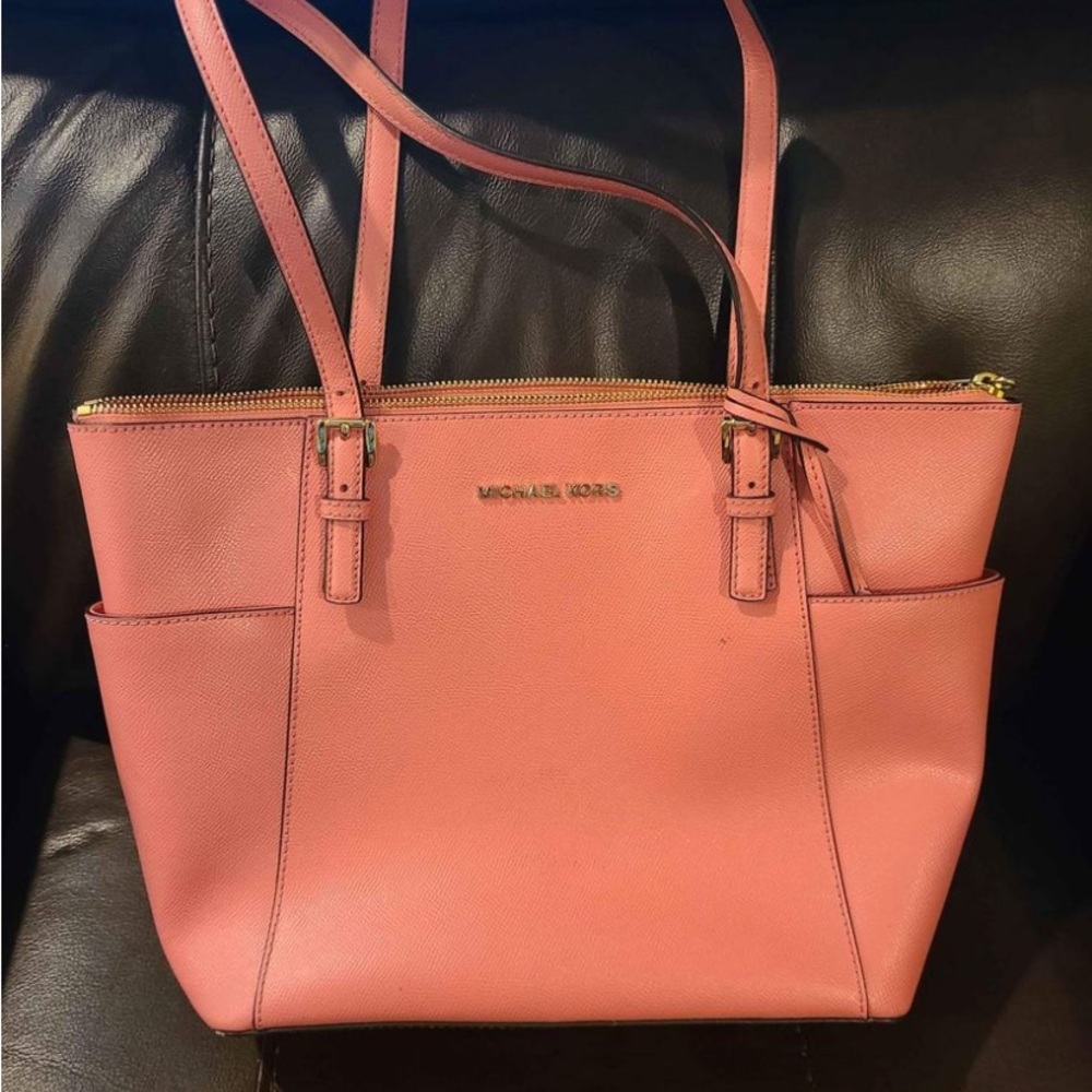 Michael Kors purse, large handbag, pink/coral in color used three times